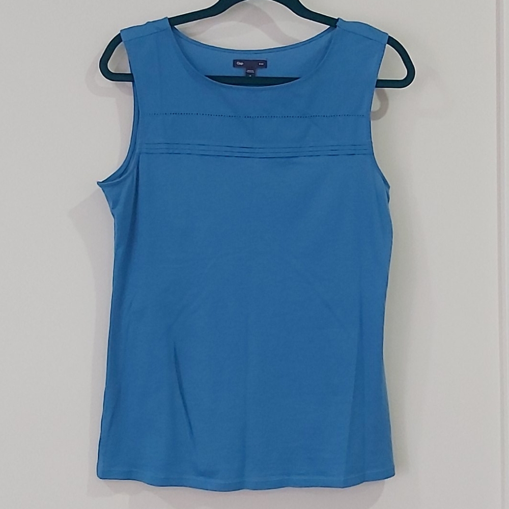 Gap blue tank top